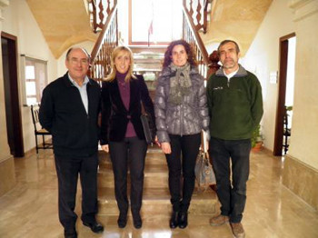 Trobada amb membres de l’equip de govern de Sant Joan amb la Consellera de Medi Ambient i la Directora Insular 
