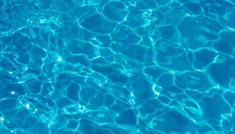 fons blau piscina